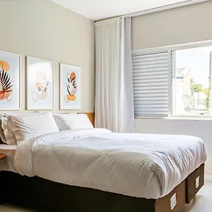 https://studios-a-passos-da-praia-com-piscina-e-academia-ingleses.santa-catarina-brasil.com